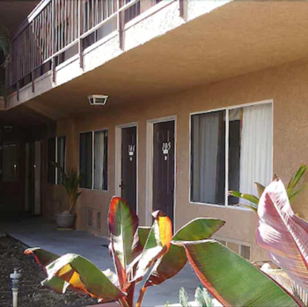 Rivera Inn & Suites Motel Pico Rivera Exteriér fotografie