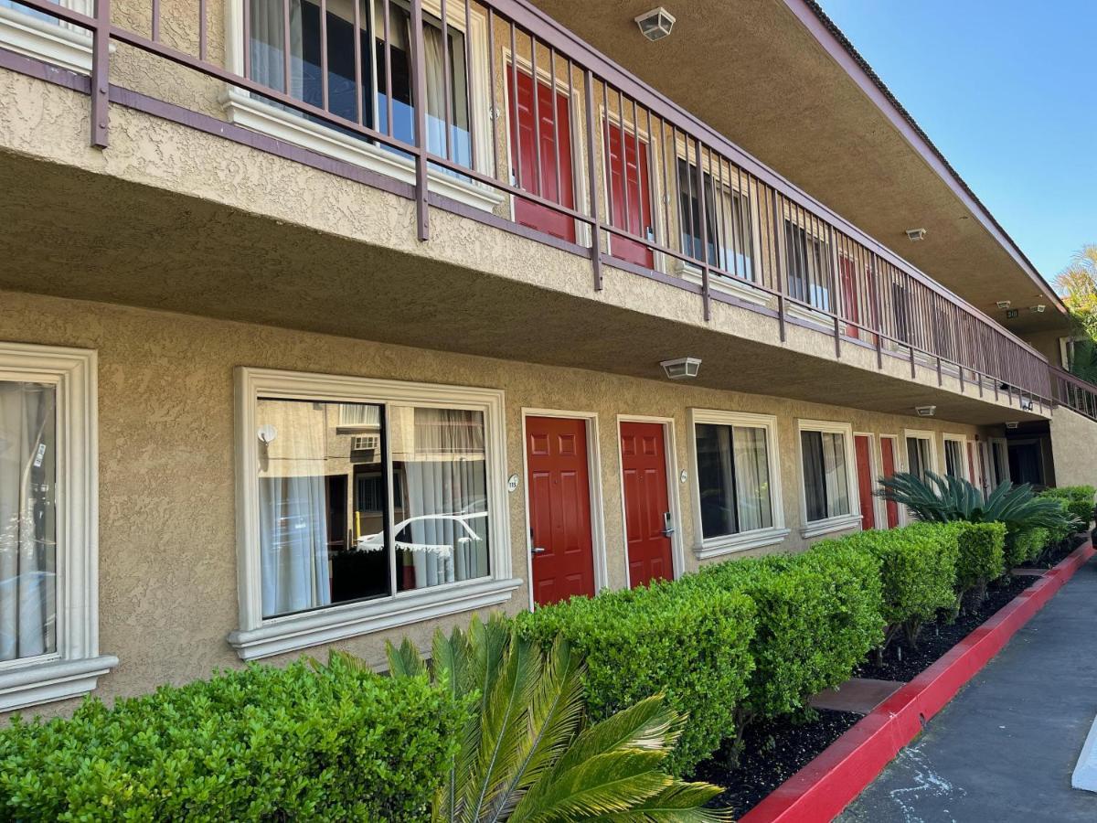 Rivera Inn & Suites Motel Pico Rivera Exteriér fotografie